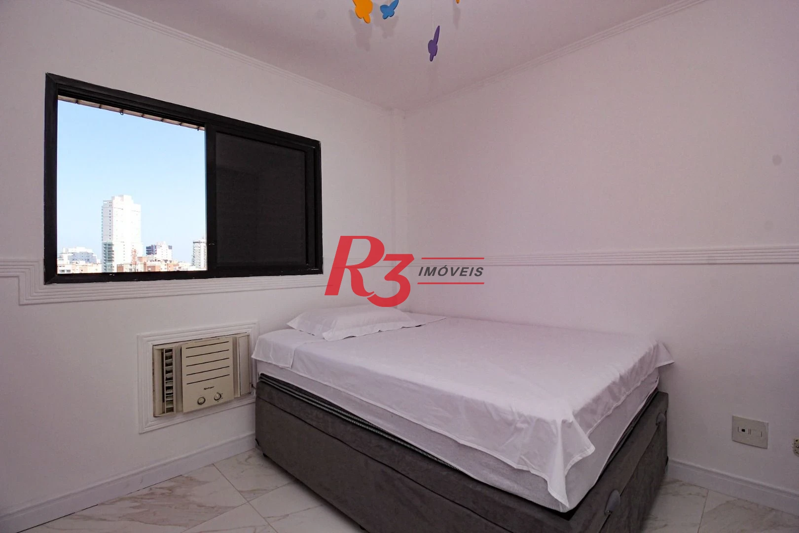 Cobertura com 4 dormitórios à venda, 225m² - Ponta da Praia - Santos/SP