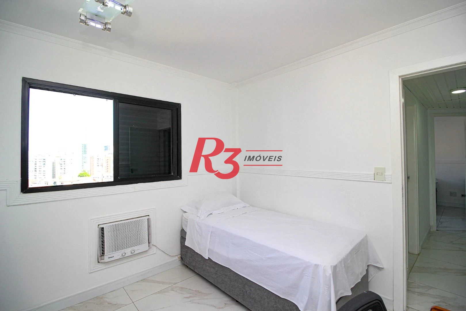 Cobertura com 4 dormitórios à venda, 225m² - Ponta da Praia - Santos/SP
