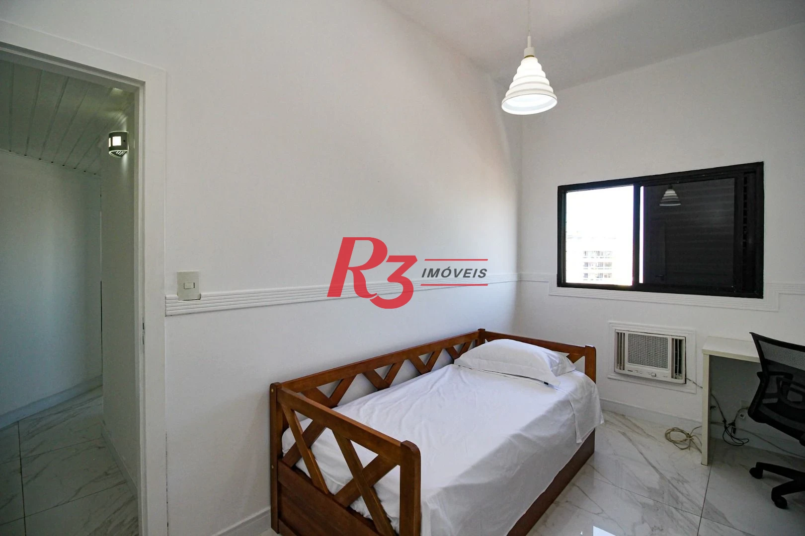 Cobertura com 4 dormitórios à venda, 225m² - Ponta da Praia - Santos/SP