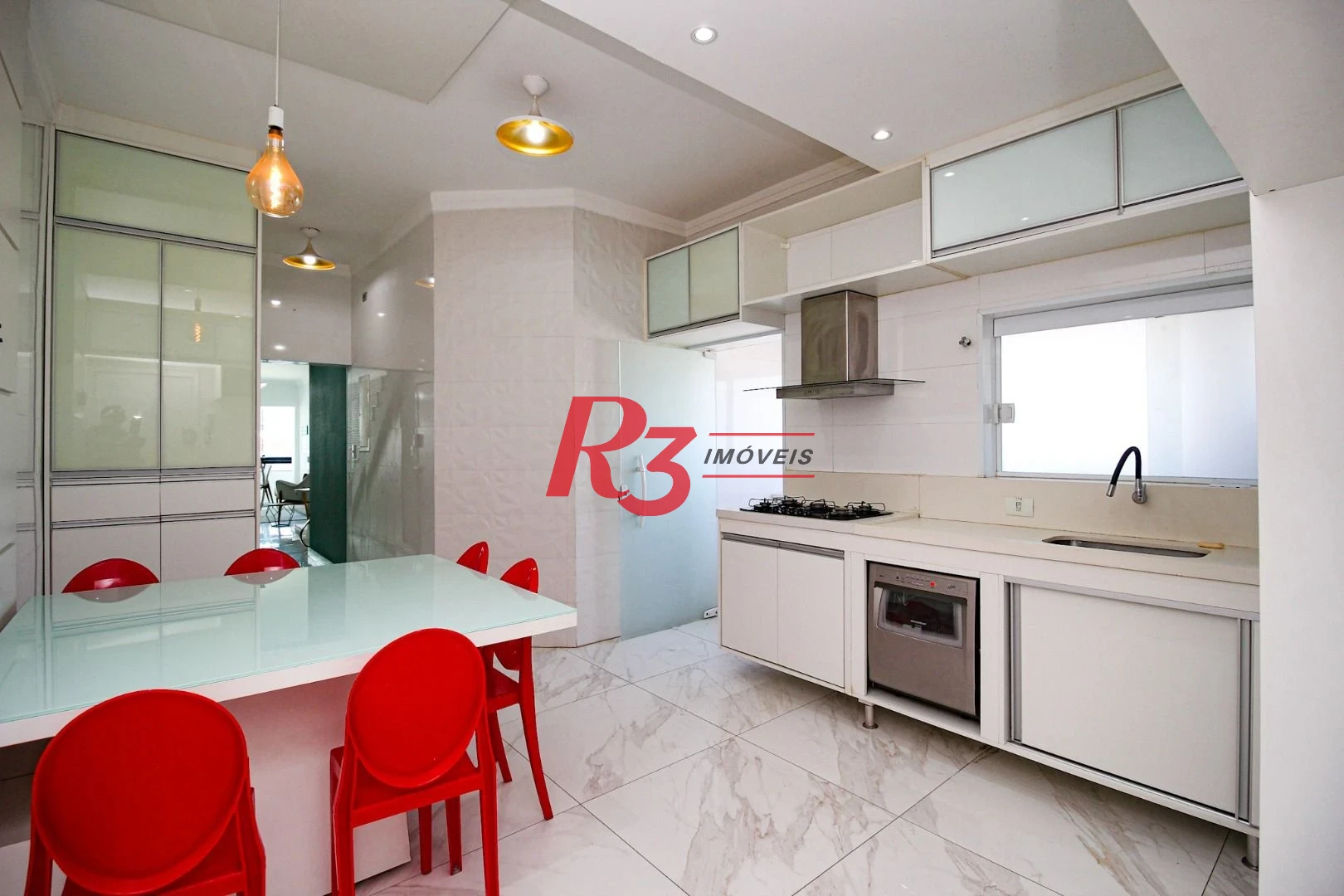 Cobertura com 4 dormitórios à venda, 225m² - Ponta da Praia - Santos/SP