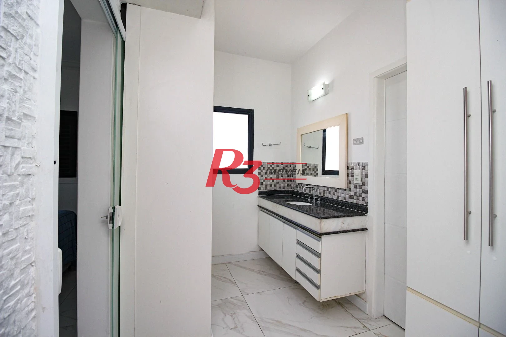 Cobertura com 4 dormitórios à venda, 225m² - Ponta da Praia - Santos/SP