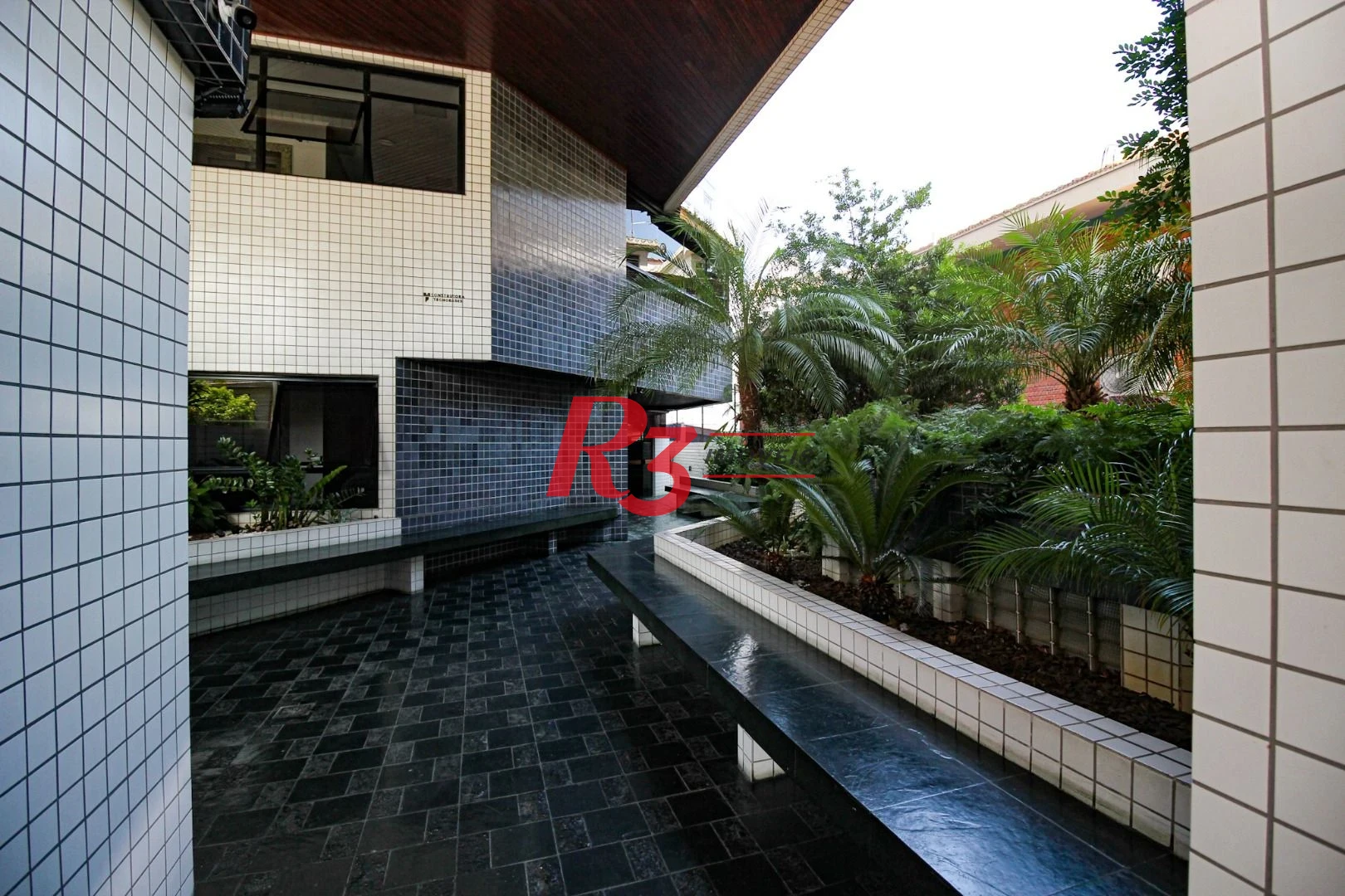 Cobertura com 4 dormitórios à venda, 225m² - Ponta da Praia - Santos/SP