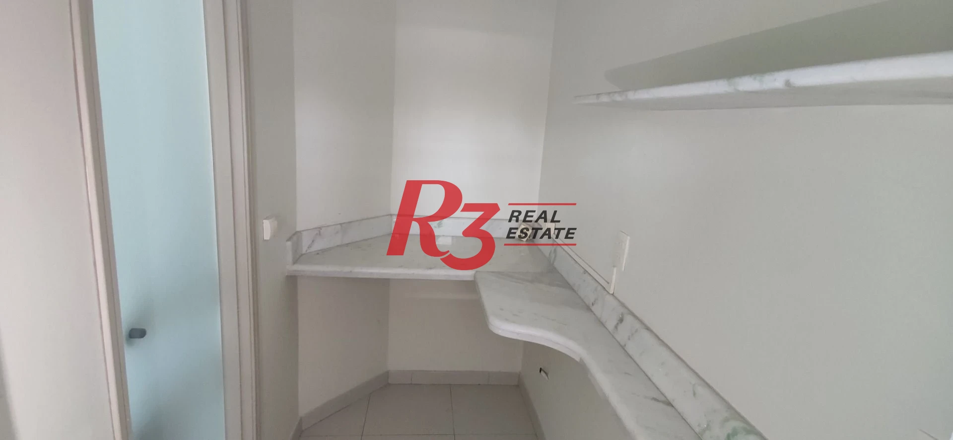 Sala à venda, 43 m² - Embaré - Santos/SP