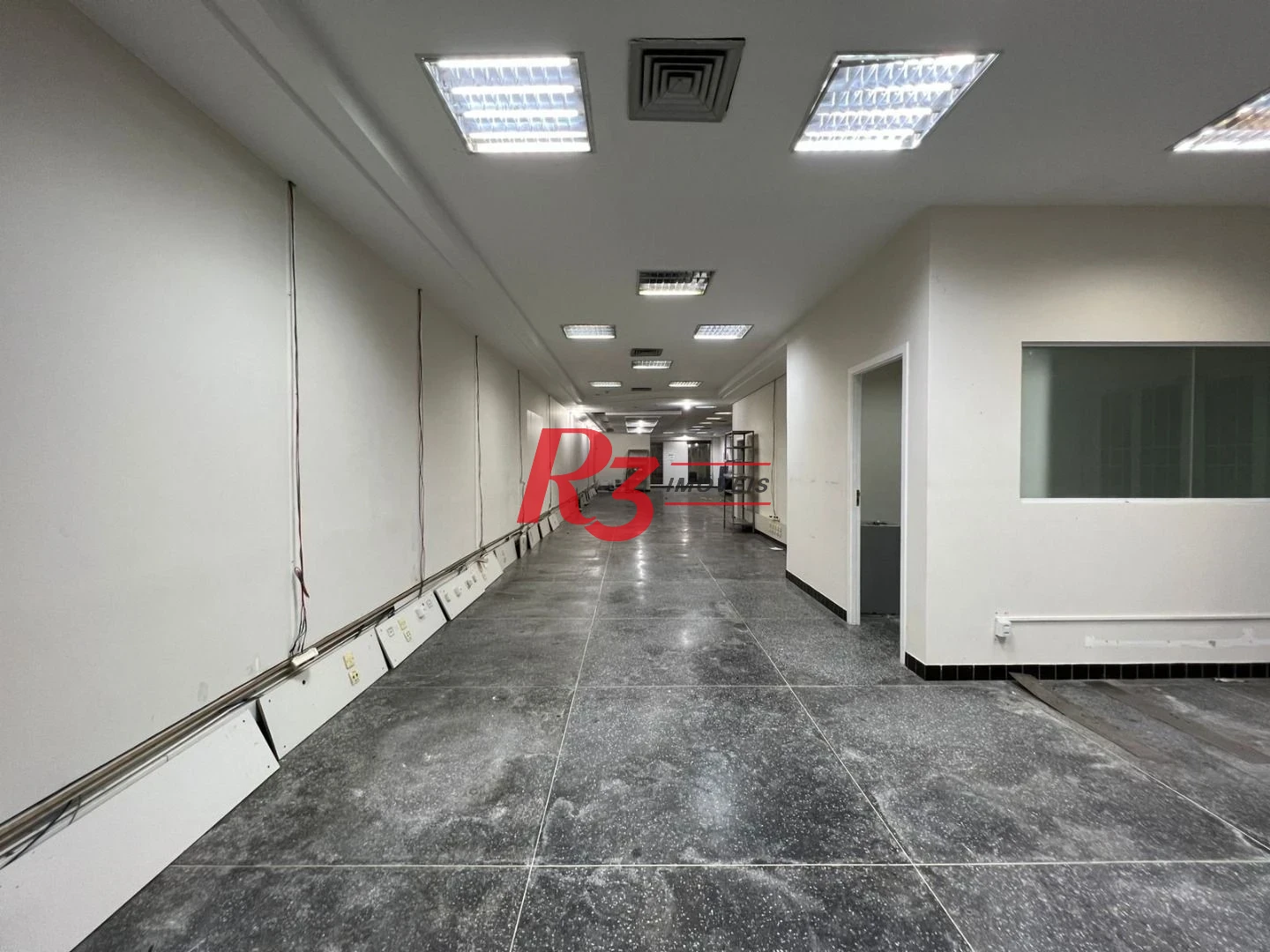 Prédio à venda, 1500 m² por R$ 7.000.000,00 - Vila Matias - Santos/SP