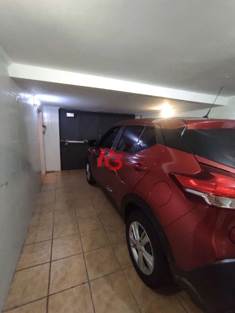 Sobrado com 3 dormitórios à venda, 130 m² por R$ 1.100.000,00 - Marapé - Santos/SP