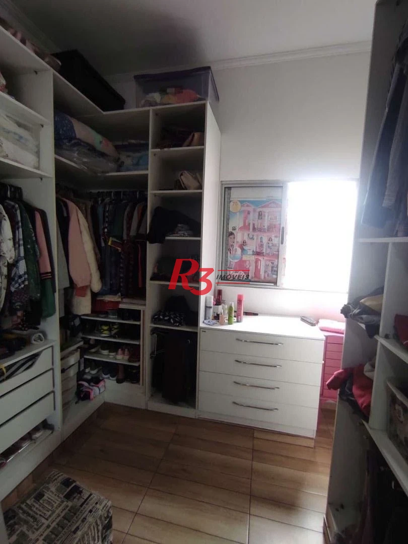 Sobrado com 3 dormitórios à venda, 130 m² por R$ 1.100.000,00 - Marapé - Santos/SP