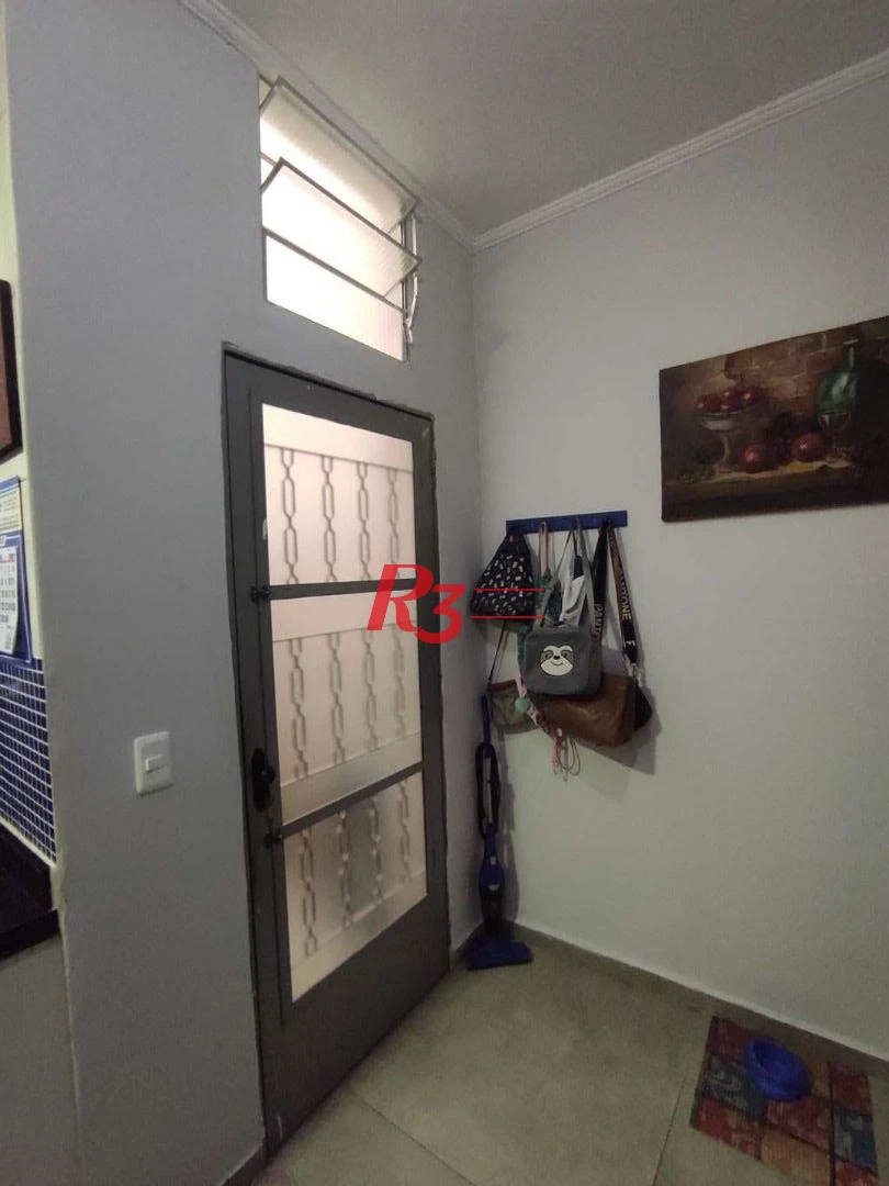 Sobrado com 3 dormitórios à venda, 130 m² por R$ 1.100.000,00 - Marapé - Santos/SP