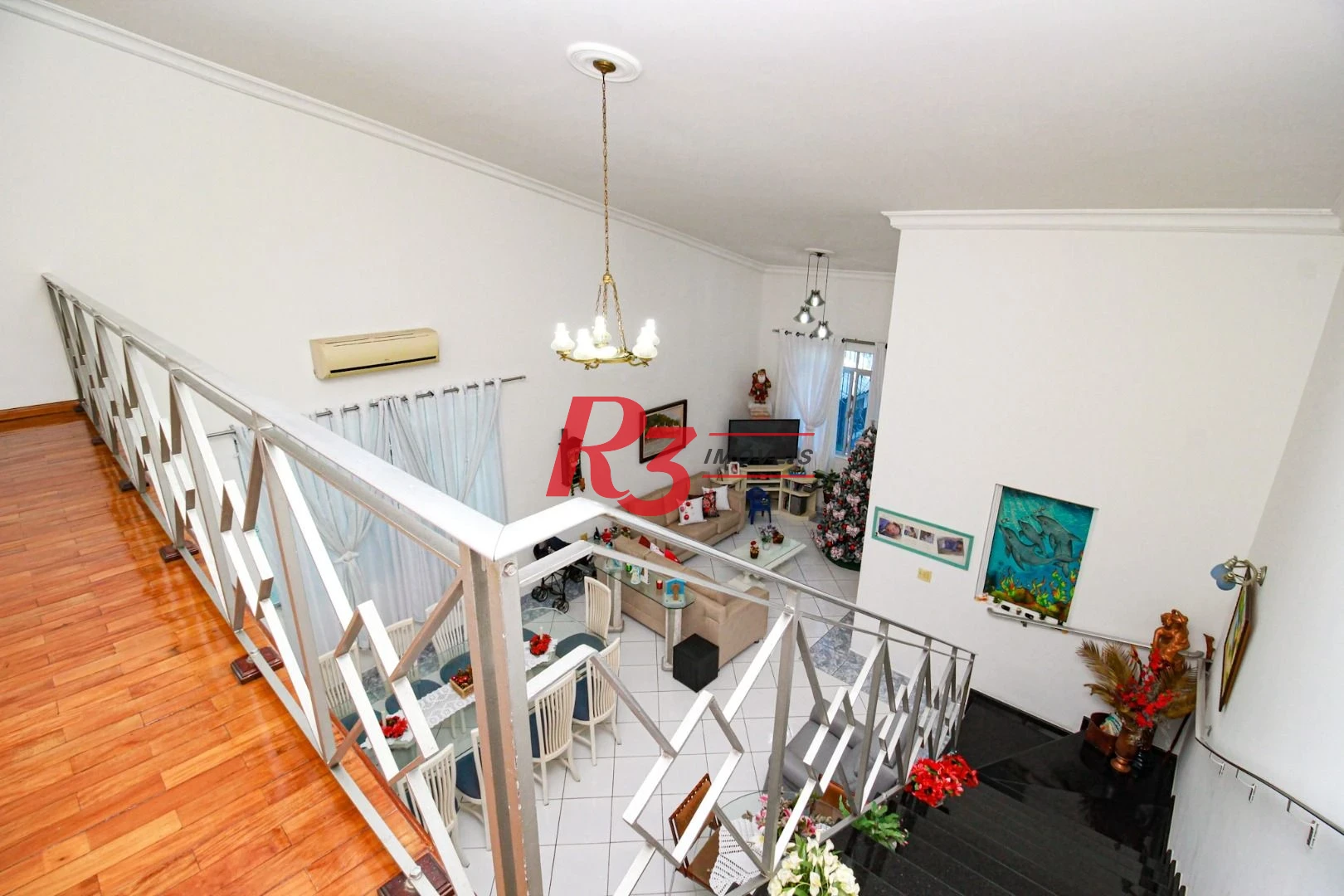 Casa com 4 dormitórios à venda, 575 m² - Encruzilhada - Santos/SP