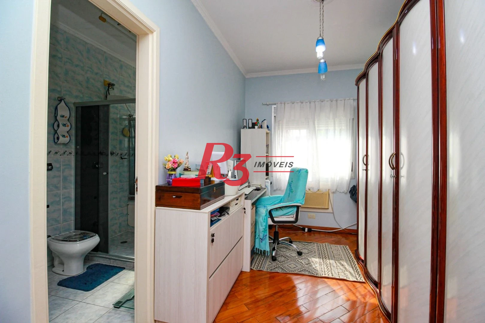 Casa com 4 dormitórios à venda, 575 m² - Encruzilhada - Santos/SP