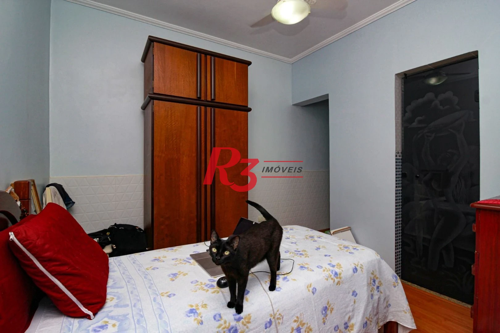 Casa com 4 dormitórios à venda, 575 m² - Encruzilhada - Santos/SP