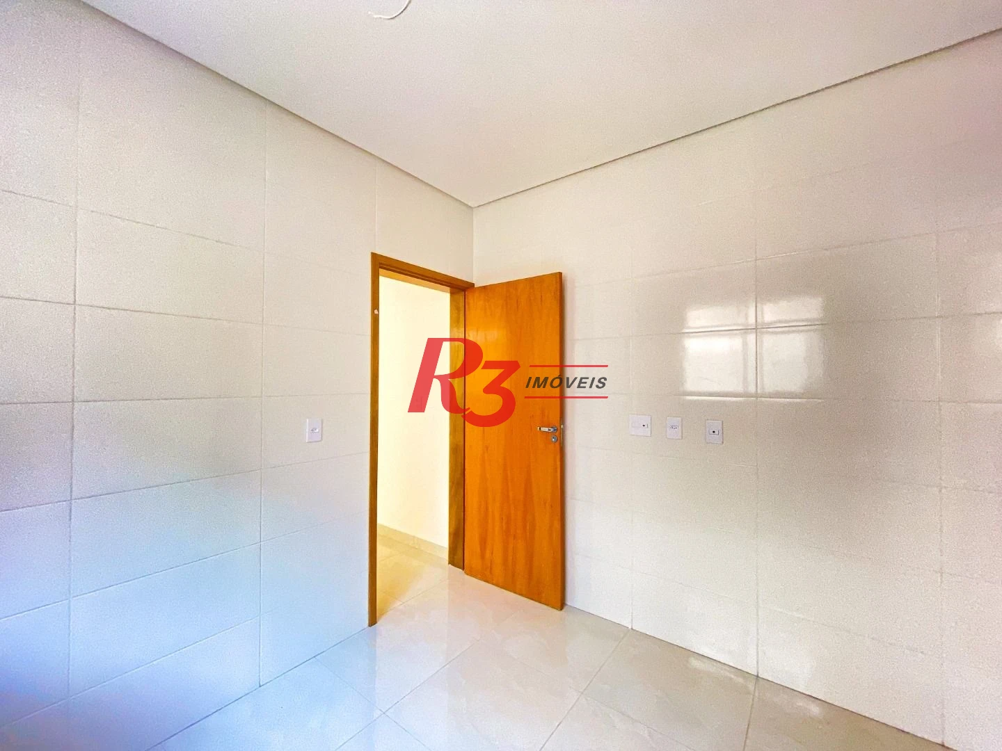 Casa com 3 dormitórios à venda, 93 m² - Embaré - Santos/SP