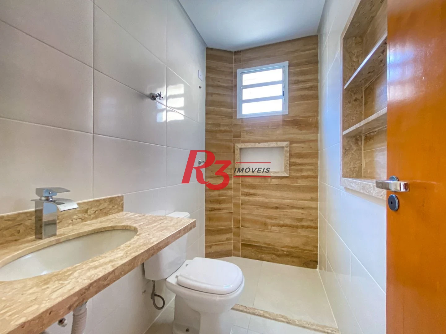 Casa com 3 dormitórios à venda, 93 m² - Embaré - Santos/SP