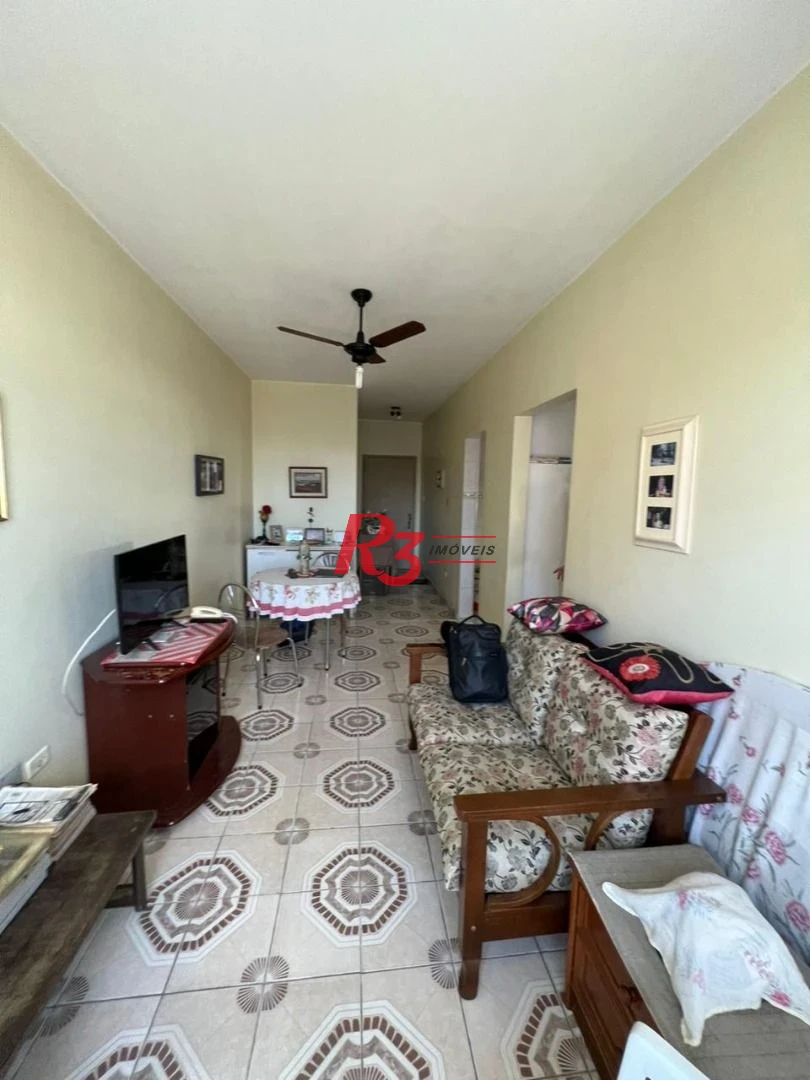 Apartamento na orla da praia Boa Vista em São Vicente.