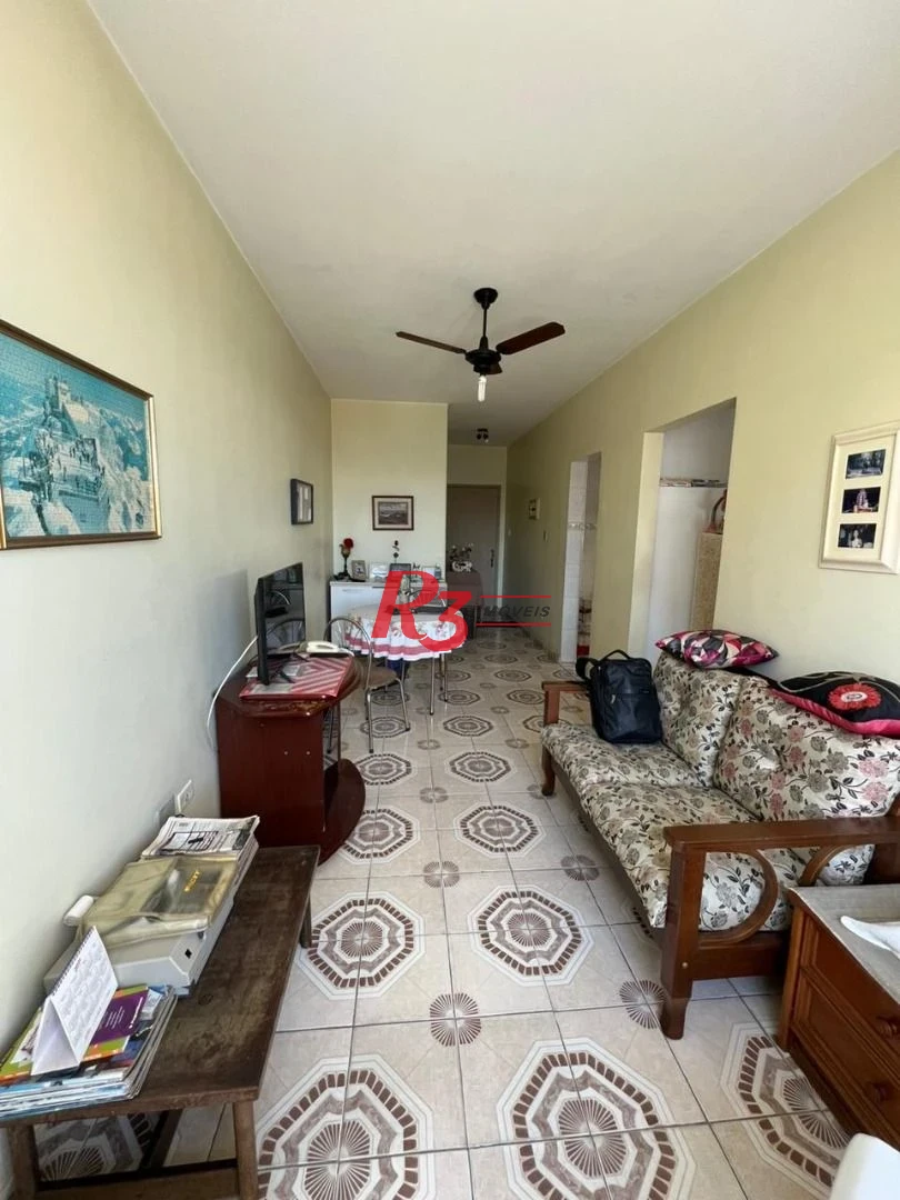 Apartamento na orla da praia Boa Vista em São Vicente.