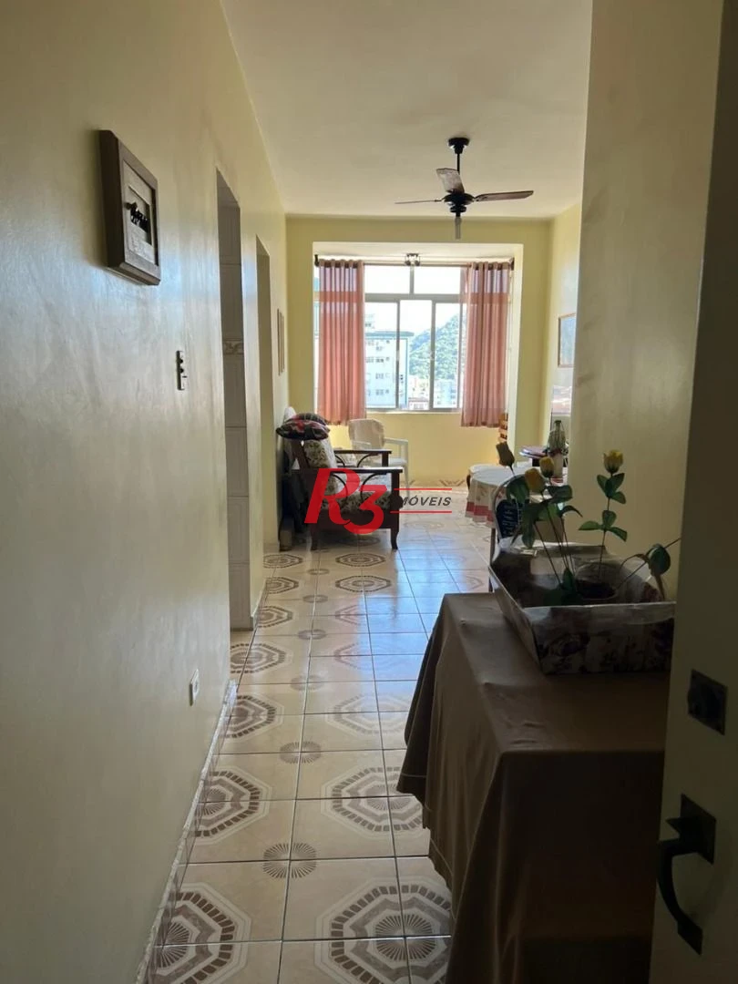 Apartamento na orla da praia Boa Vista em São Vicente.