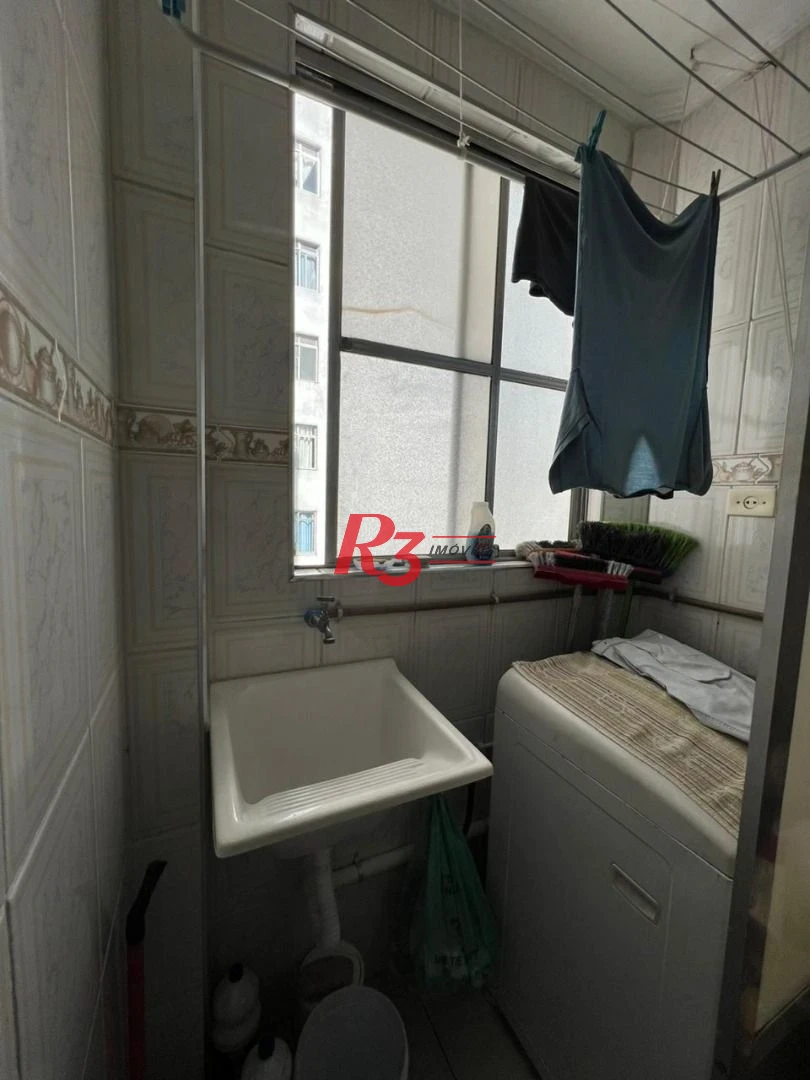 Apartamento na orla da praia Boa Vista em São Vicente.