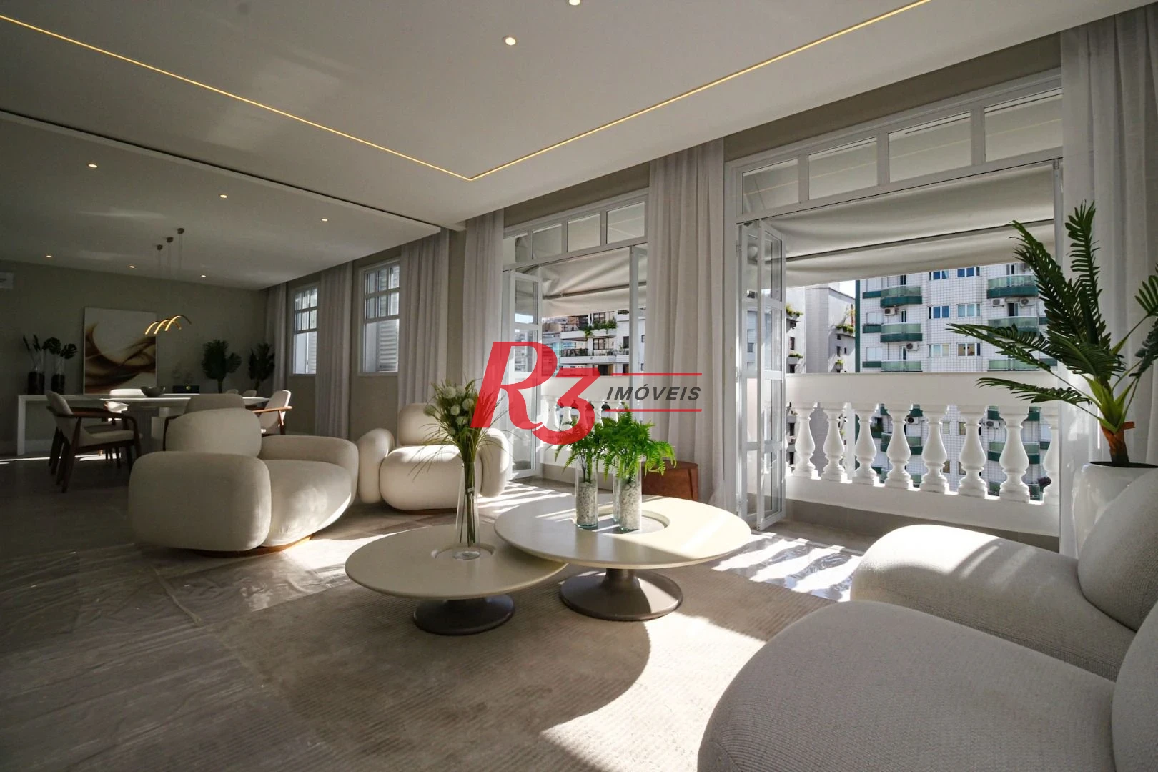 Apartamento com 4 dormitórios à venda, 301 m² por R$ 3.100.000,00 - Boqueirão - Santos/SP