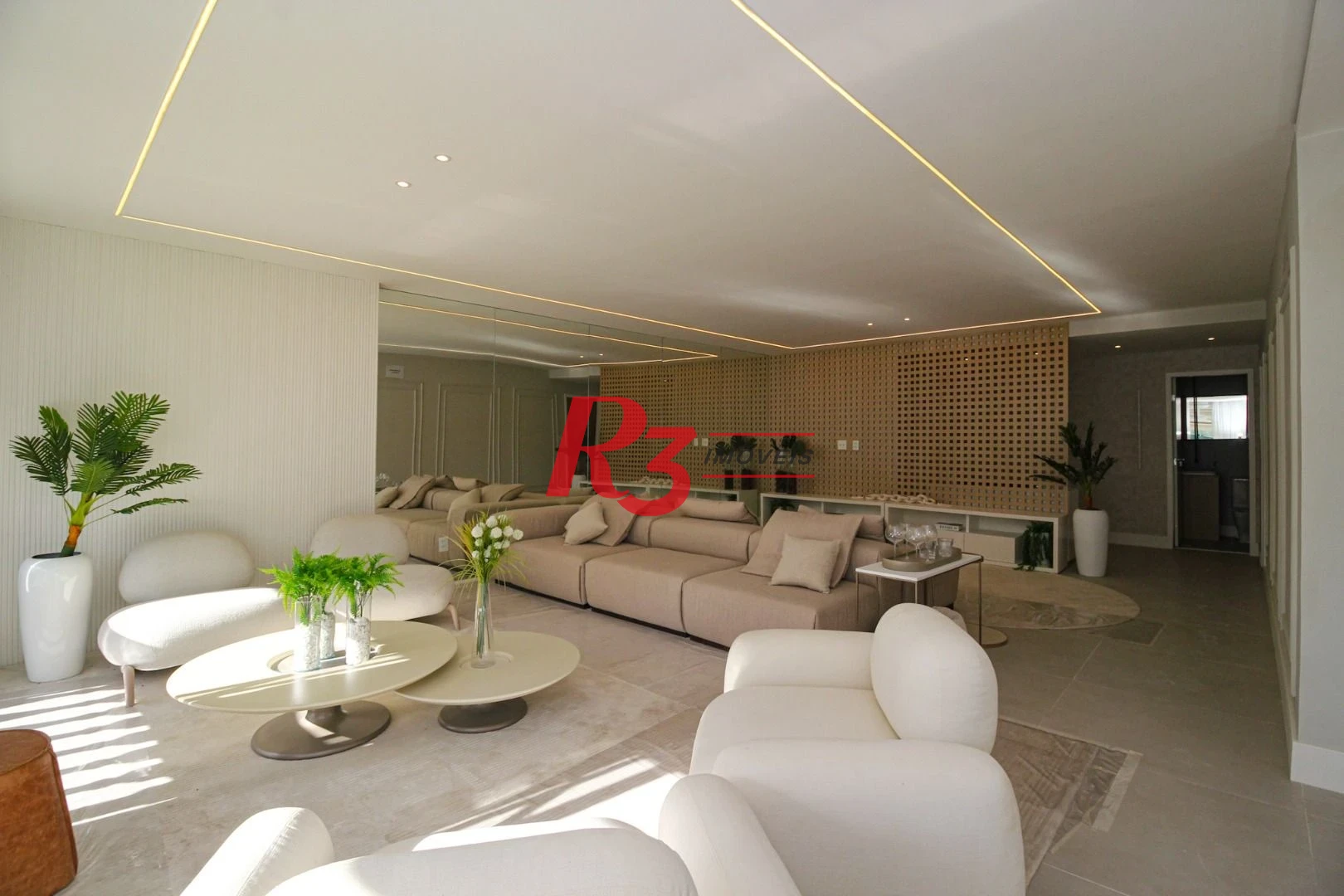 Apartamento com 4 dormitórios à venda, 301 m² por R$ 3.100.000,00 - Boqueirão - Santos/SP