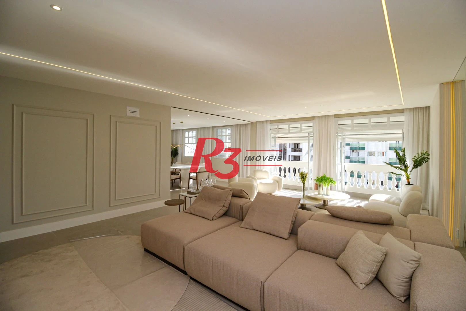 Apartamento com 4 dormitórios à venda, 301 m² por R$ 3.100.000,00 - Boqueirão - Santos/SP