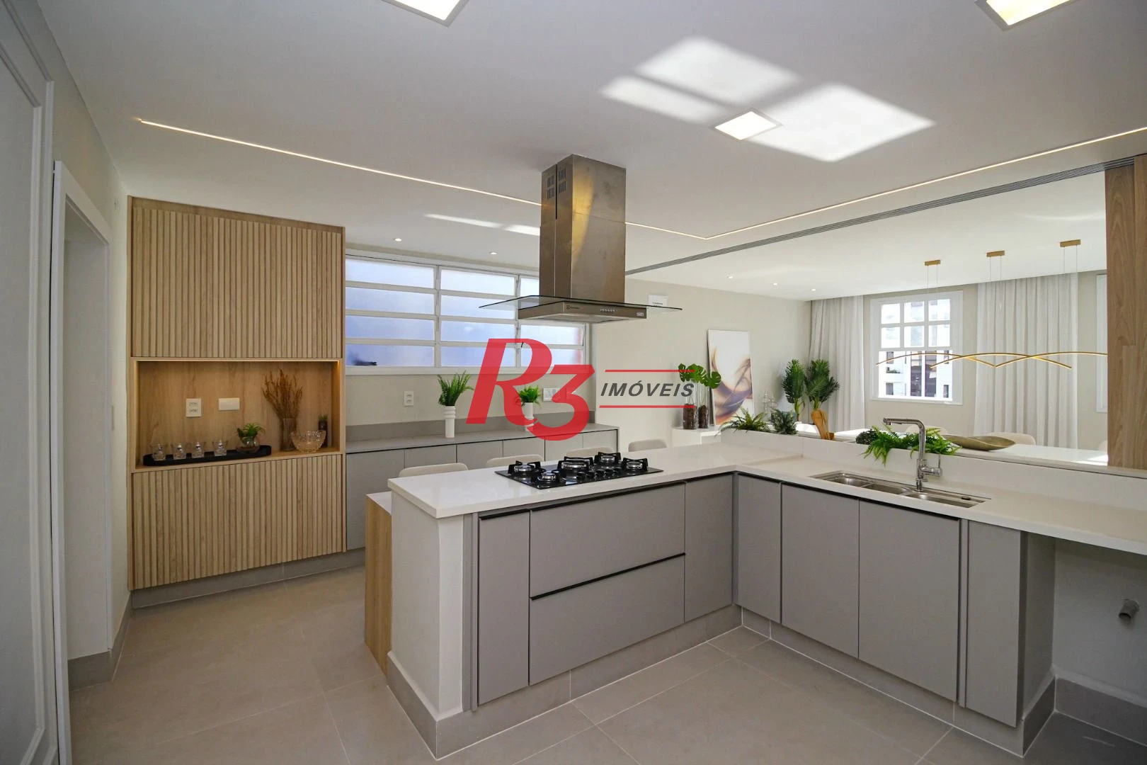 Apartamento com 4 dormitórios à venda, 301 m² por R$ 3.100.000,00 - Boqueirão - Santos/SP