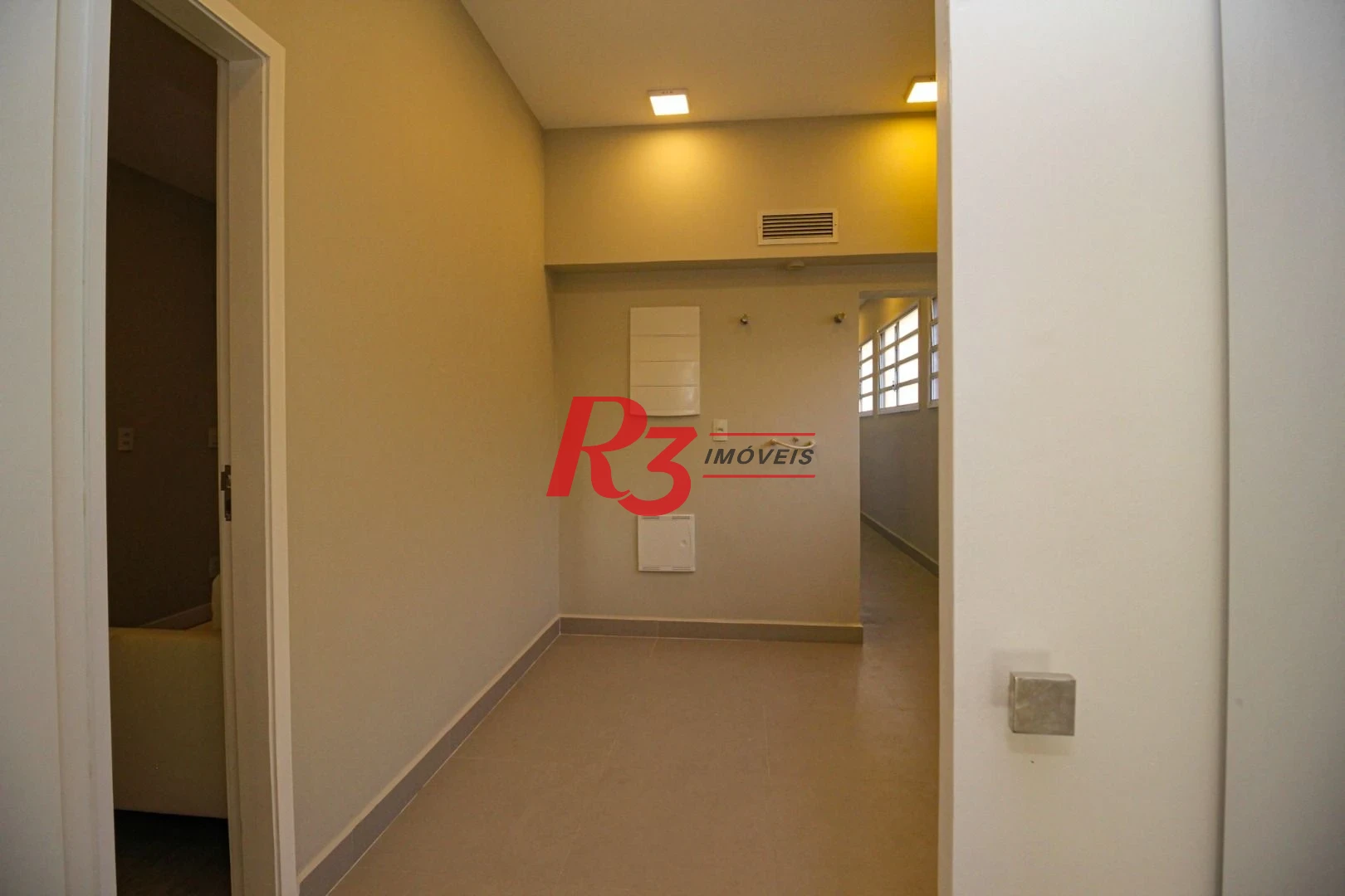 Apartamento com 4 dormitórios à venda, 301 m² por R$ 3.100.000,00 - Boqueirão - Santos/SP