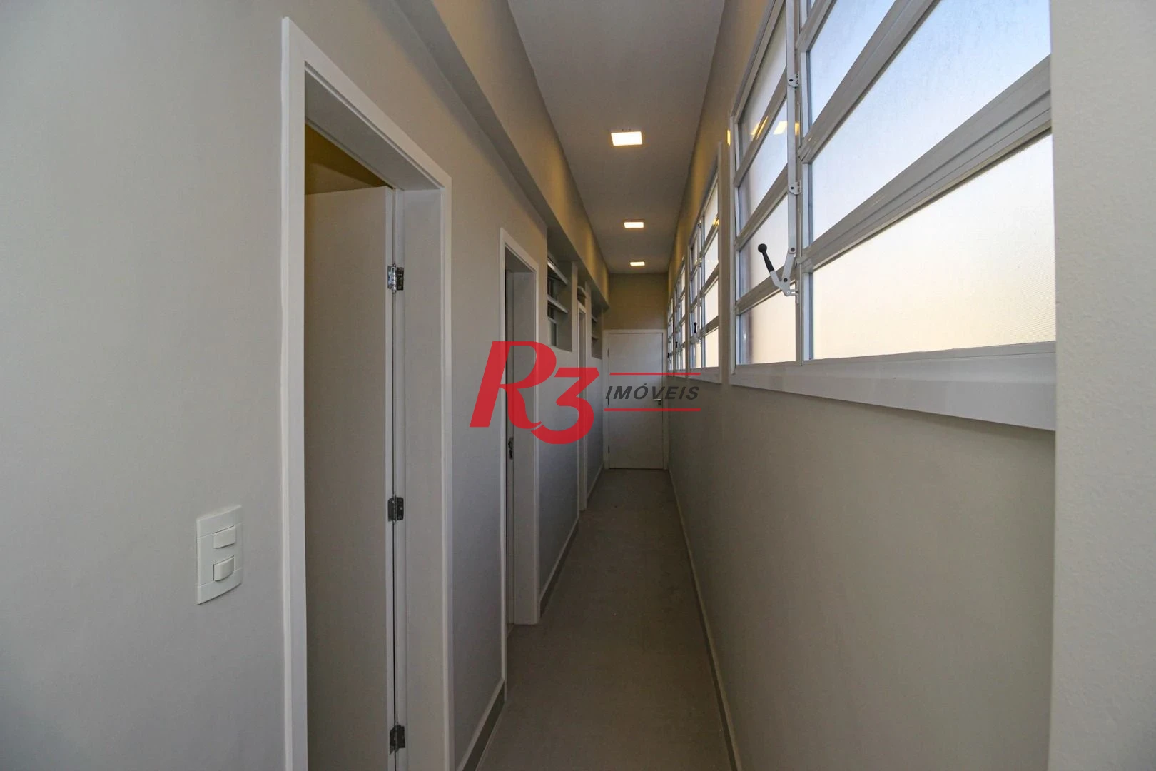 Apartamento com 4 dormitórios à venda, 301 m² por R$ 3.100.000,00 - Boqueirão - Santos/SP