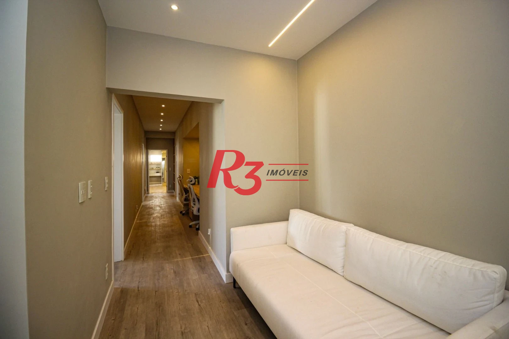 Apartamento com 4 dormitórios à venda, 301 m² por R$ 3.100.000,00 - Boqueirão - Santos/SP