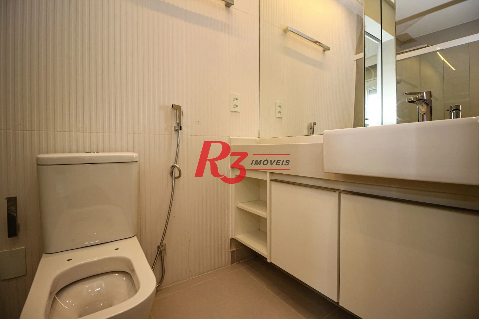 Apartamento com 4 dormitórios à venda, 301 m² por R$ 3.100.000,00 - Boqueirão - Santos/SP