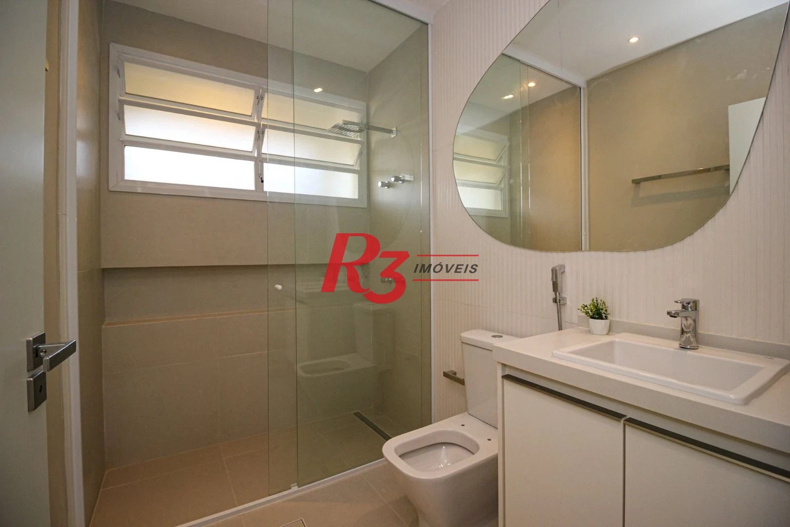 Apartamento com 4 dormitórios à venda, 301 m² por R$ 3.100.000,00 - Boqueirão - Santos/SP