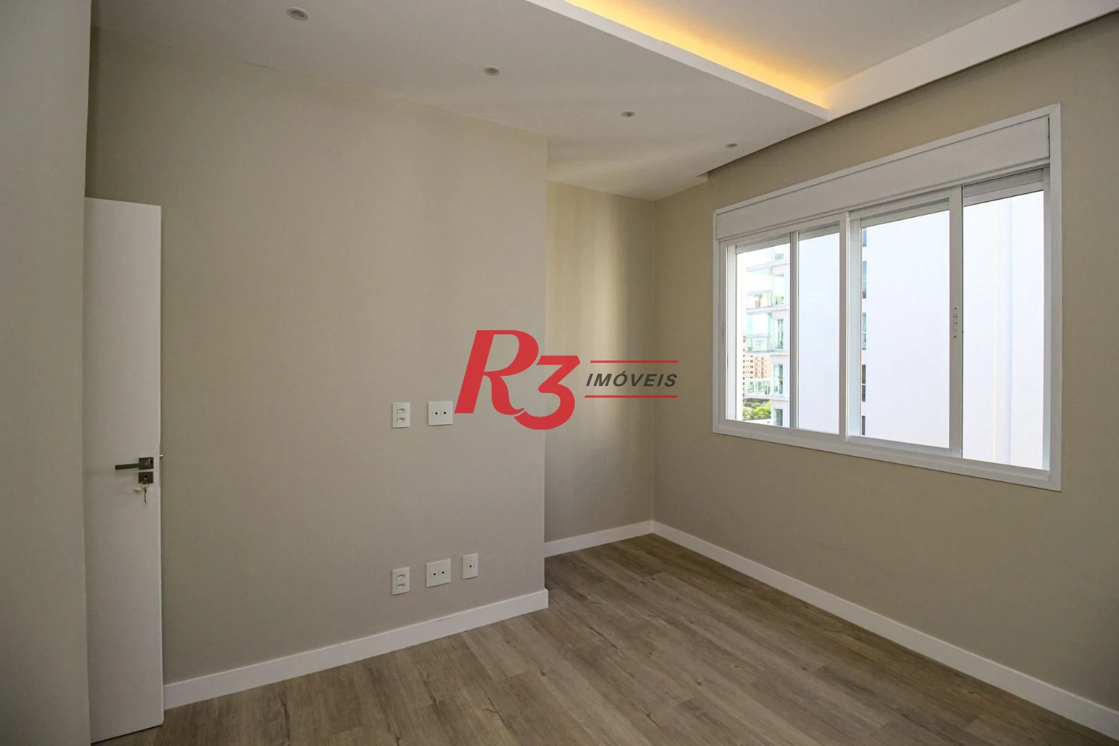 Apartamento com 4 dormitórios à venda, 301 m² por R$ 3.100.000,00 - Boqueirão - Santos/SP