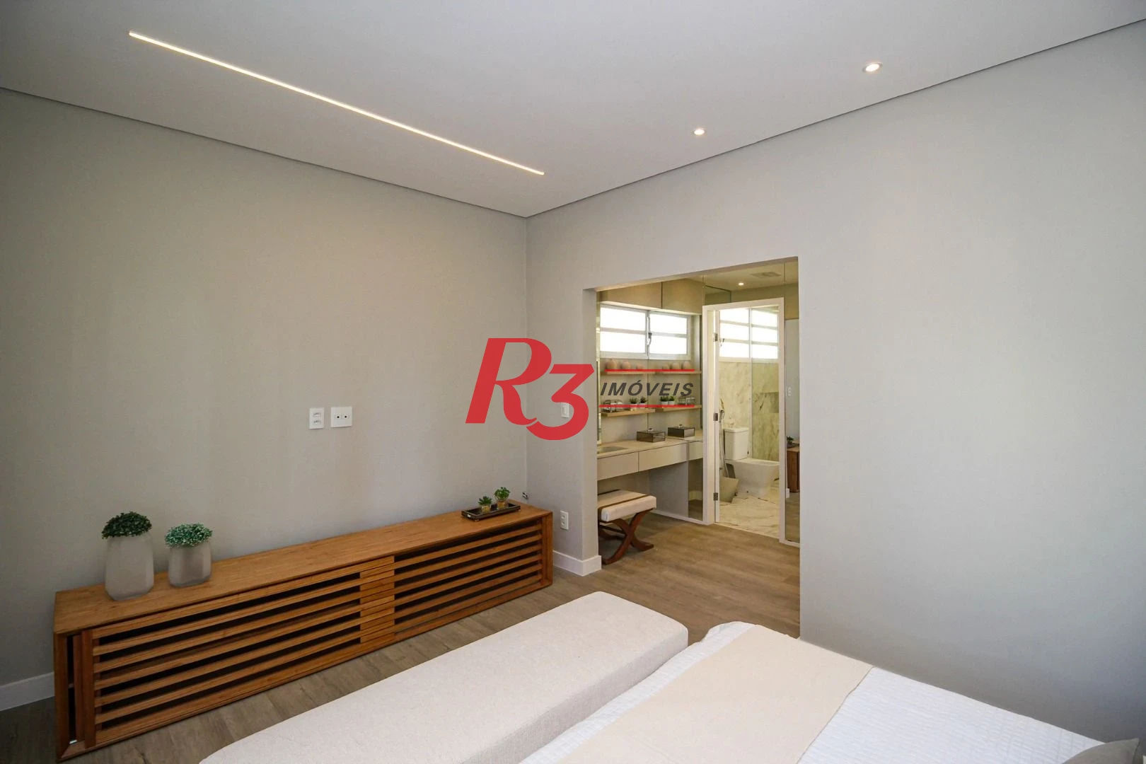 Apartamento com 4 dormitórios à venda, 301 m² por R$ 3.100.000,00 - Boqueirão - Santos/SP