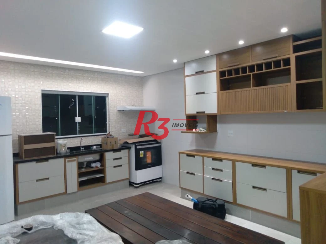 Casa à venda, 170 m² por R$ 650.000,00 - Vila São Jorge - Santos/SP