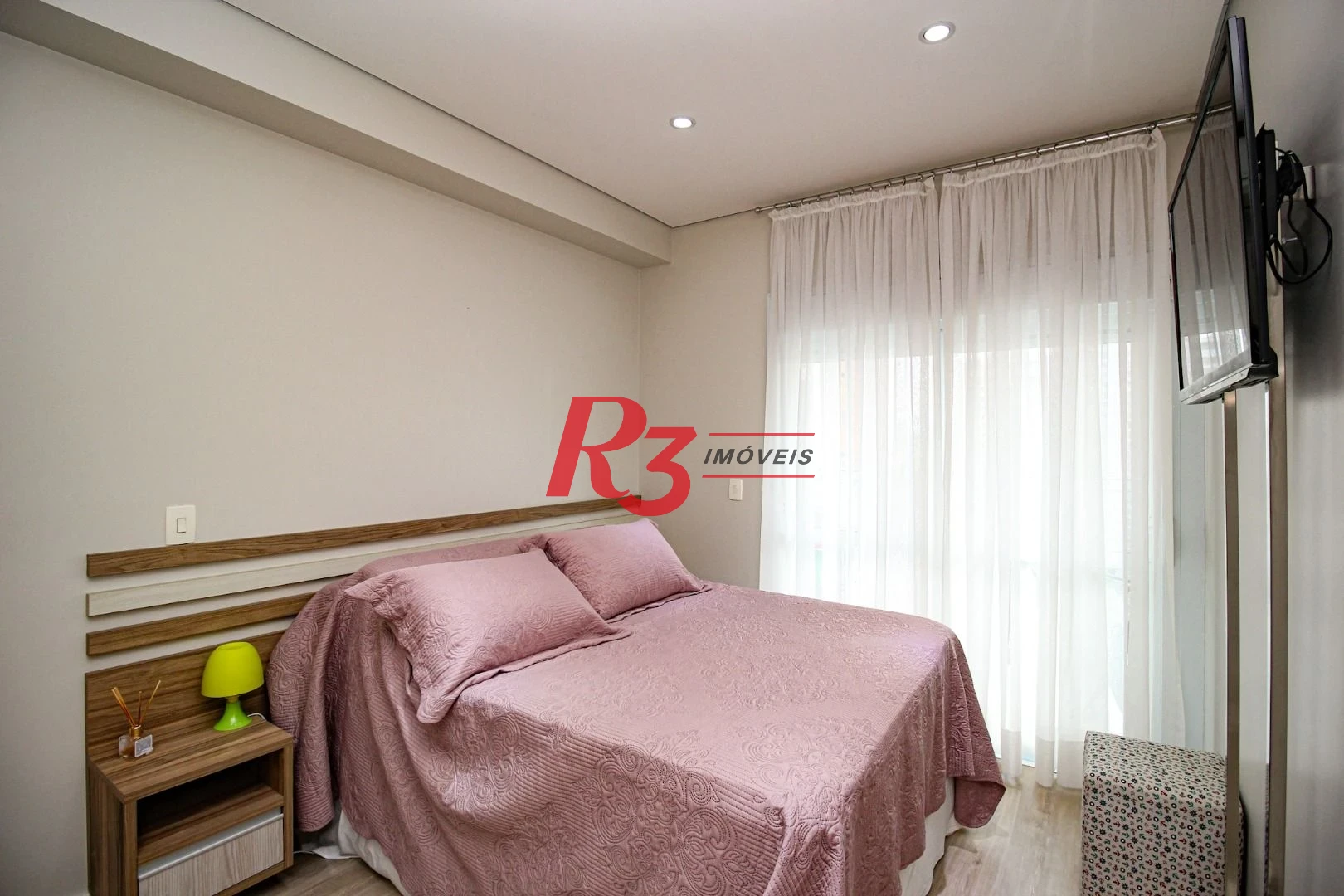 Apartamento à venda, 57 m² por R$ 880.000,00 - Gonzaga - Santos/SP