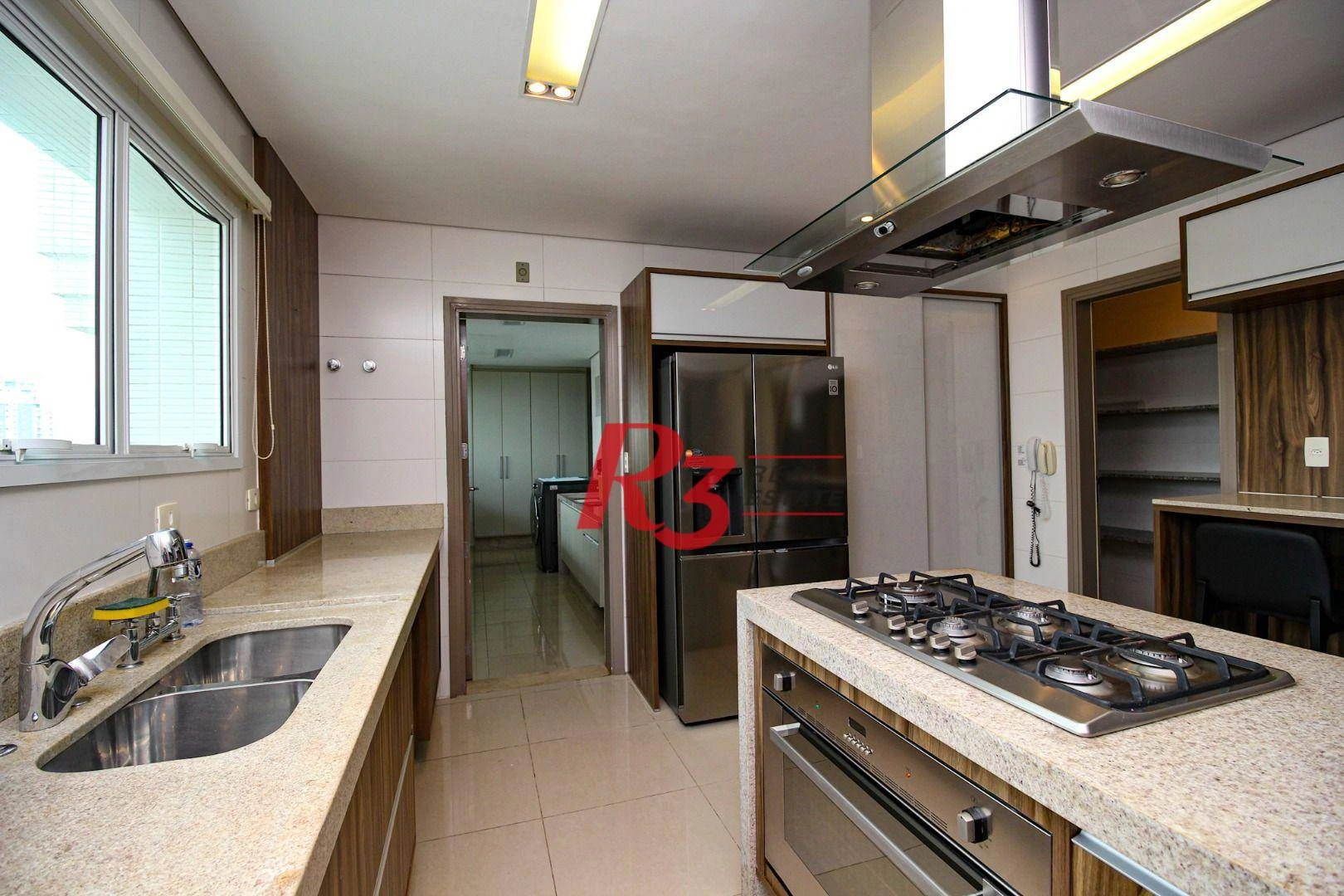 Apartamento de alto padrão para alugar, 475 m² por R$ 48.000/mês - Gonzaga - Santos/SP