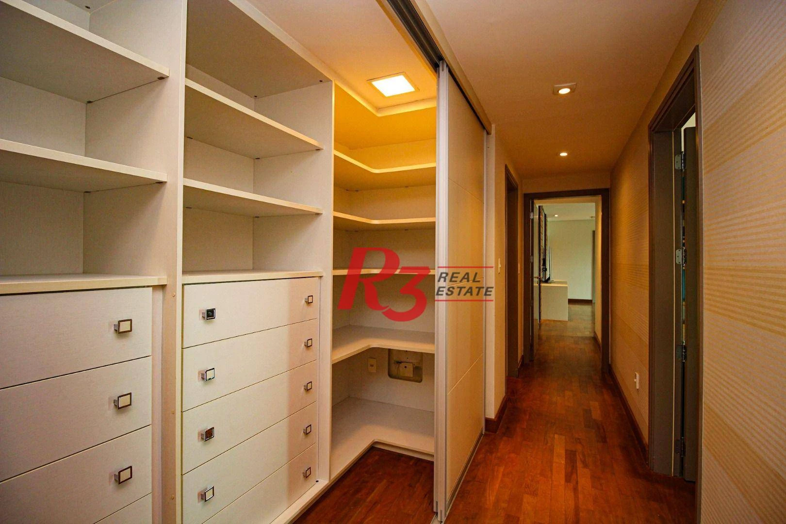 Apartamento de alto padrão para alugar, 475 m² por R$ 48.000/mês - Gonzaga - Santos/SP