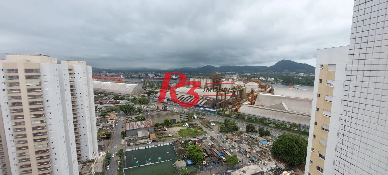 Apartamento com 3 dormitórios à venda, 111 m² - Ponta da Praia - Santos/SP