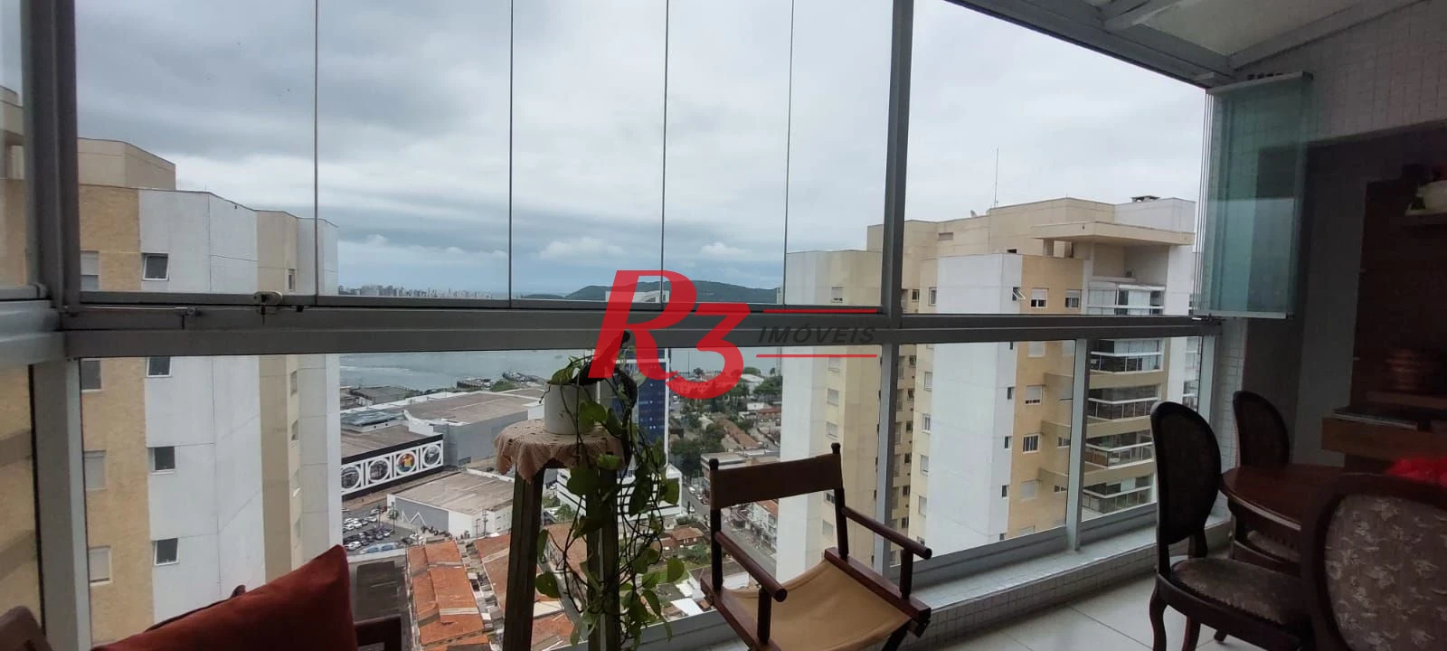 Apartamento com 3 dormitórios à venda, 111 m² - Ponta da Praia - Santos/SP