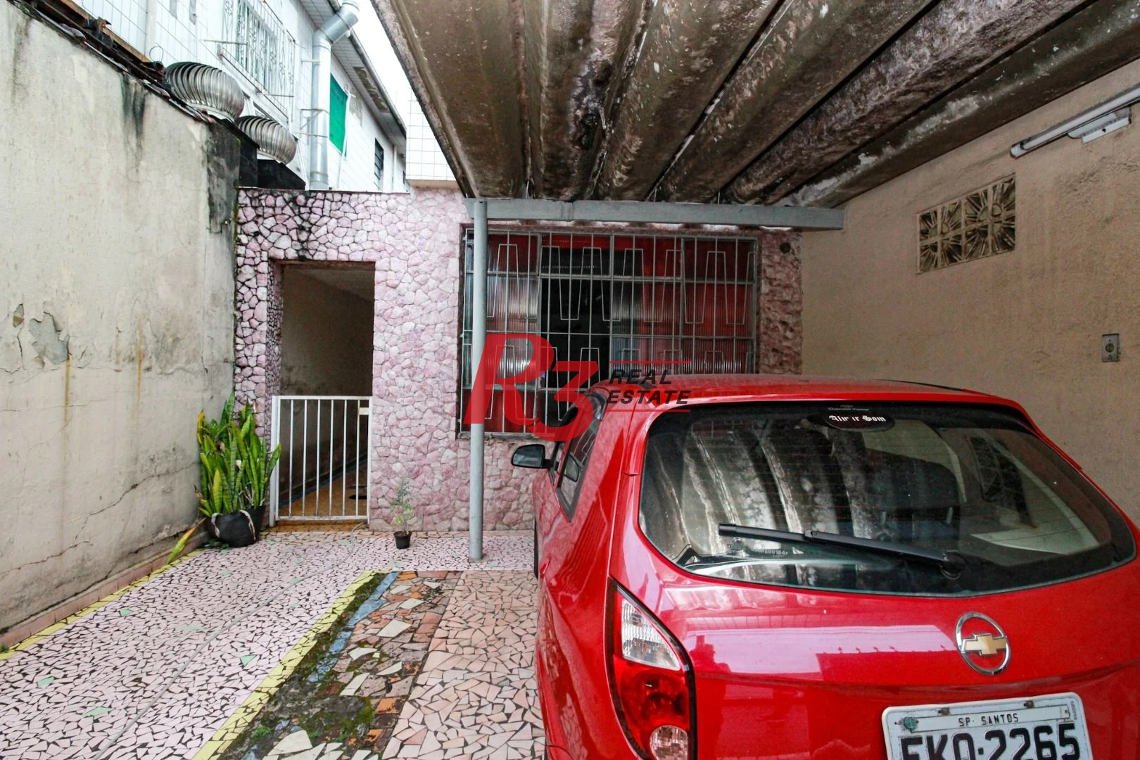 Sobrado no Marapé !!Oportunidade para Reformar !!!
