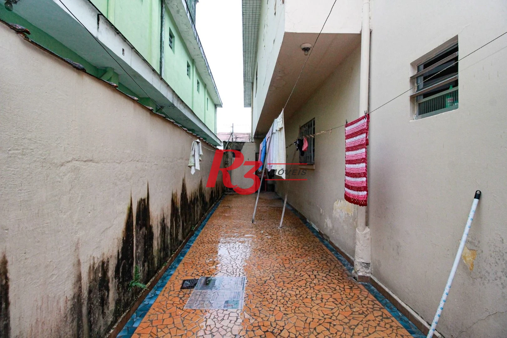 Sobrado no Marapé !!Oportunidade para Reformar !!!