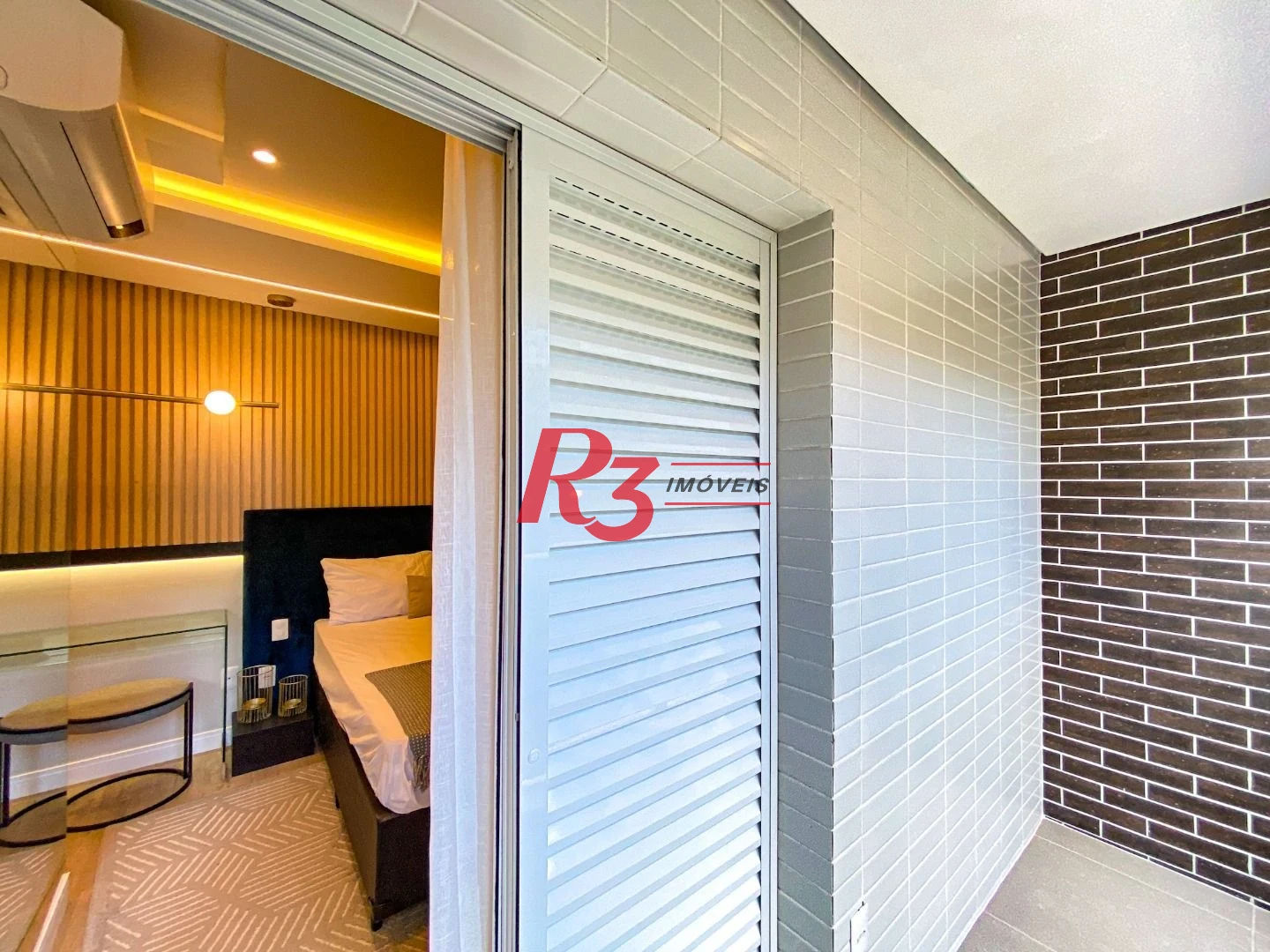 Apartamento com 2 dormitórios à venda, 82 m² por R$ 890.000,00 - Aparecida - Santos/SP