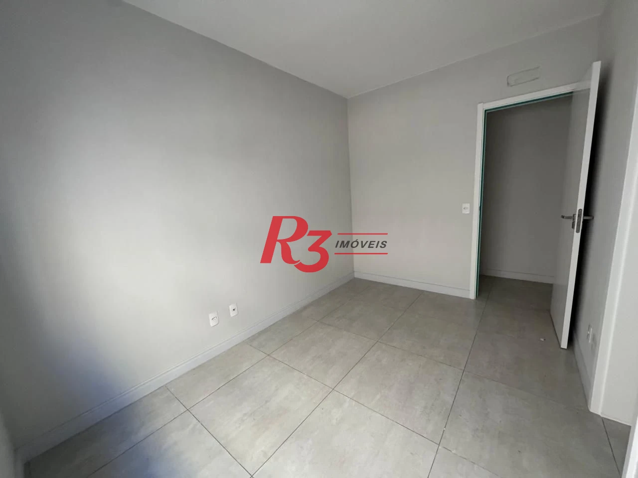 Apartamento com 2 dormitórios à venda, 82 m² por R$ 890.000,00 - Aparecida - Santos/SP