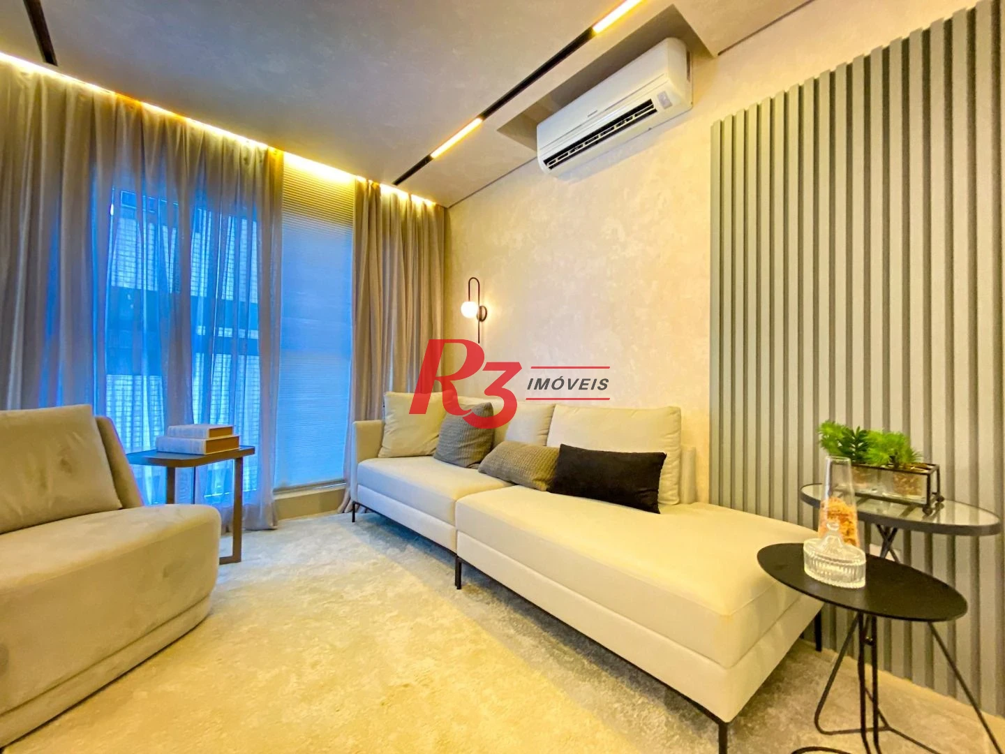 Apartamento com 2 dormitórios à venda, 82 m² por R$ 890.000,00 - Aparecida - Santos/SP