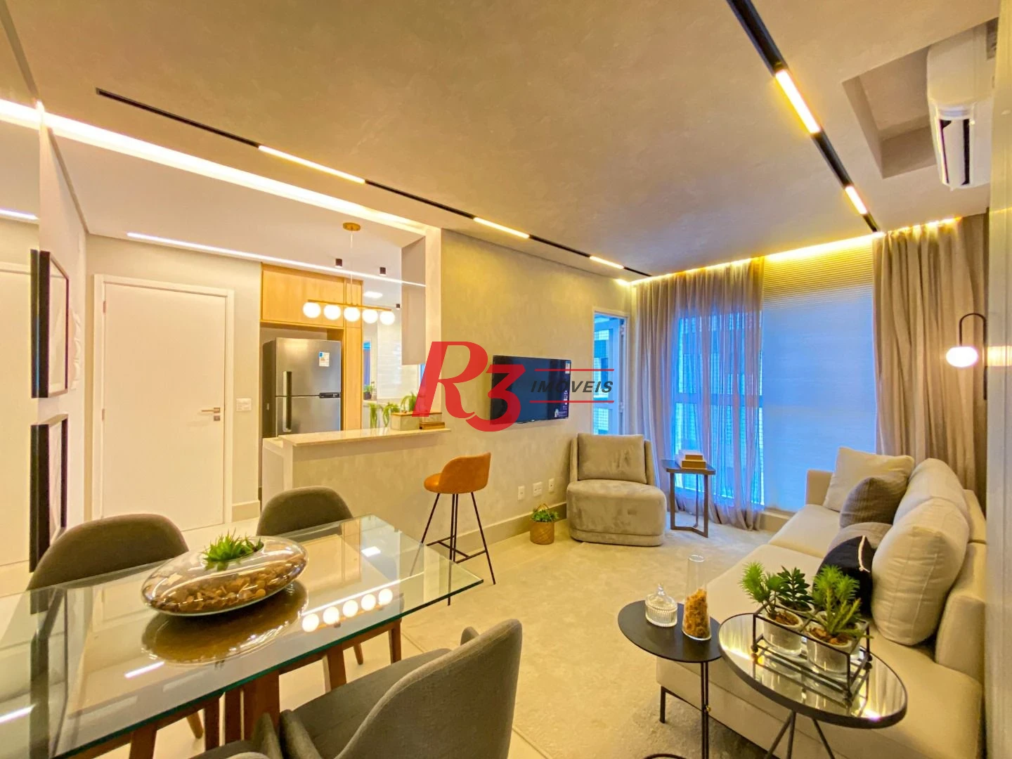 Apartamento com 2 dormitórios à venda, 82 m² por R$ 890.000,00 - Aparecida - Santos/SP