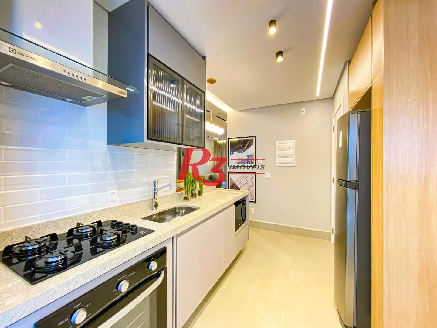 Apartamento com 2 dormitórios à venda, 82 m² por R$ 890.000,00 - Aparecida - Santos/SP