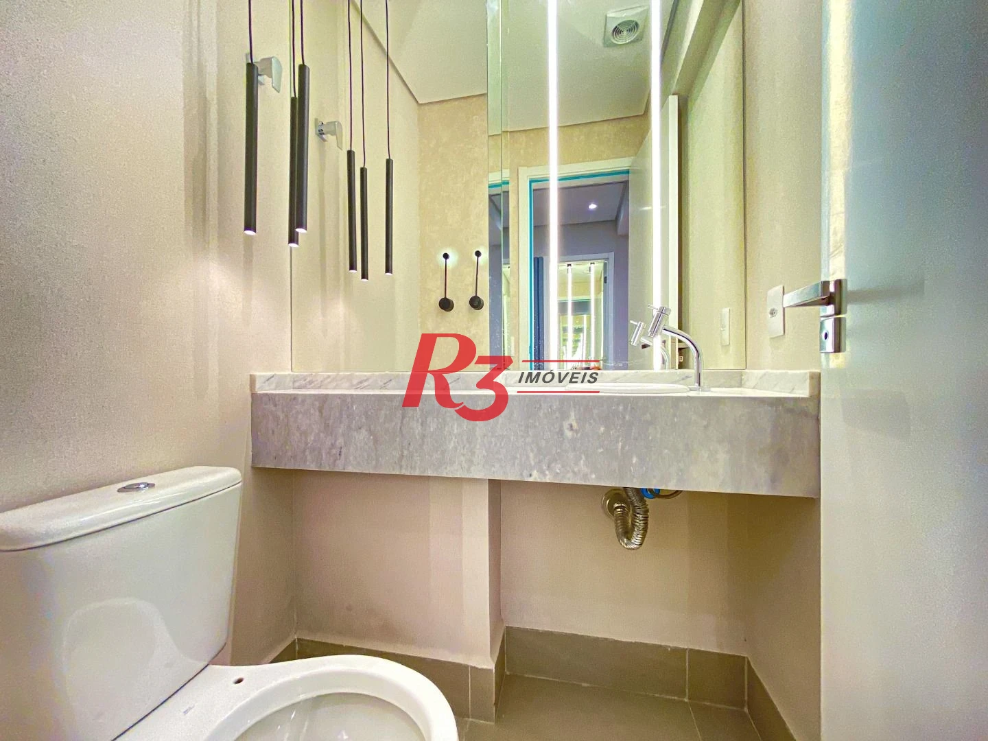 Apartamento com 2 dormitórios à venda, 82 m² por R$ 890.000,00 - Aparecida - Santos/SP
