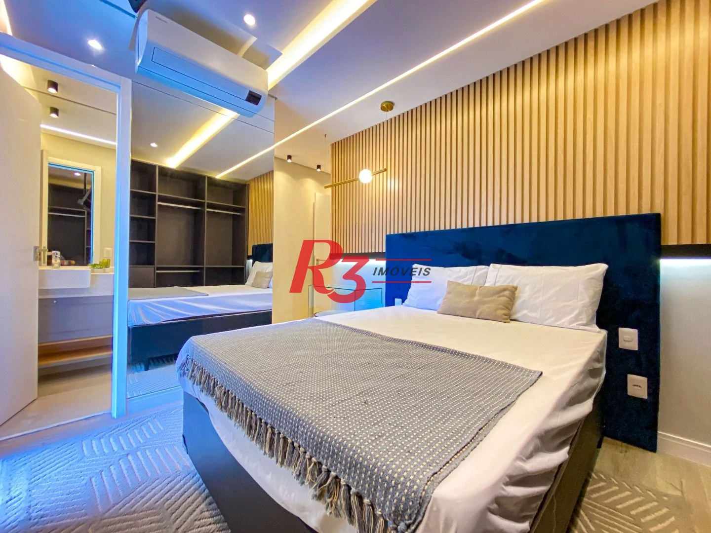 Apartamento com 2 dormitórios à venda, 82 m² por R$ 890.000,00 - Aparecida - Santos/SP