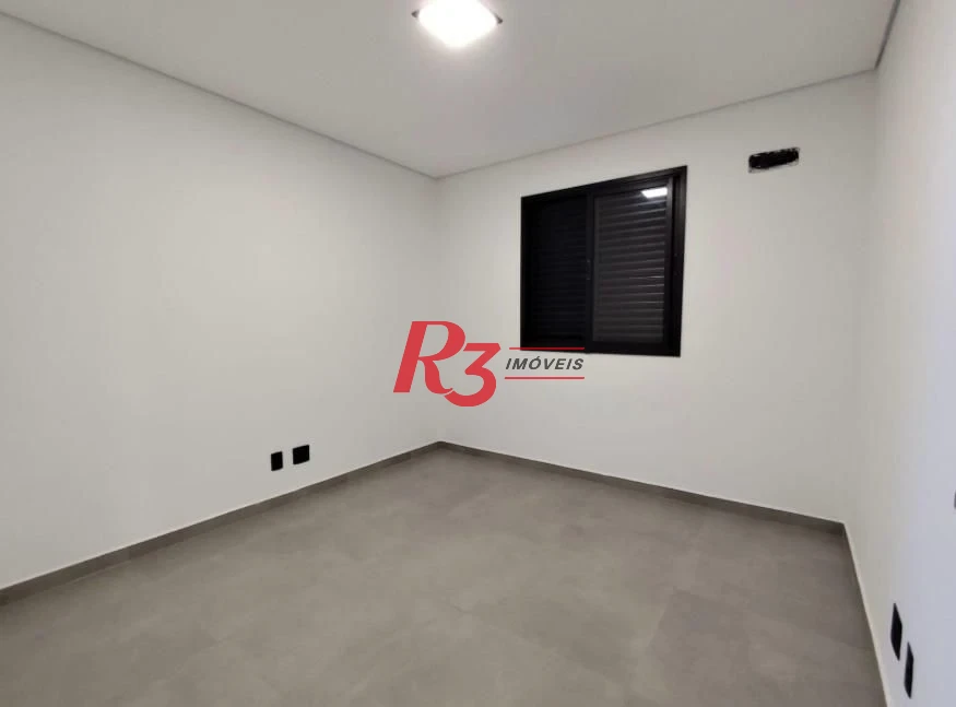 Casa com 3 dormitórios à venda, 290 m² por R$ 1.949.000,00 - Boqueirão - Santos/SP