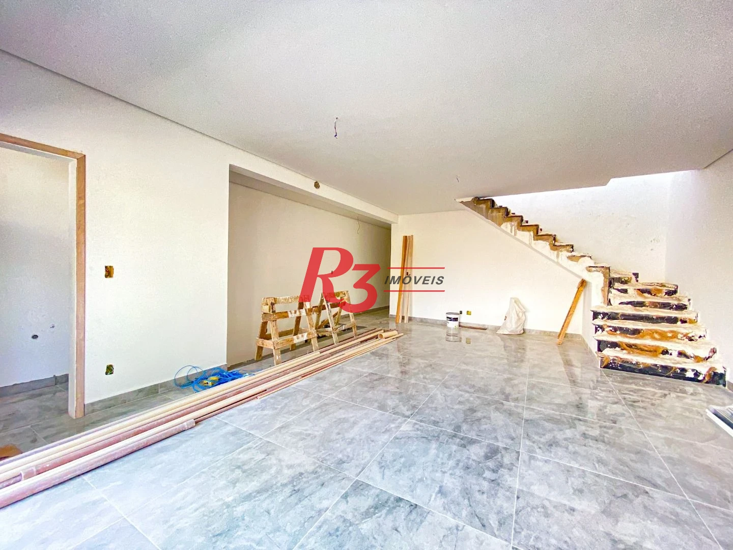 Casa com 3 dormitórios à venda, 290 m² - Boqueirão - Santos/SP