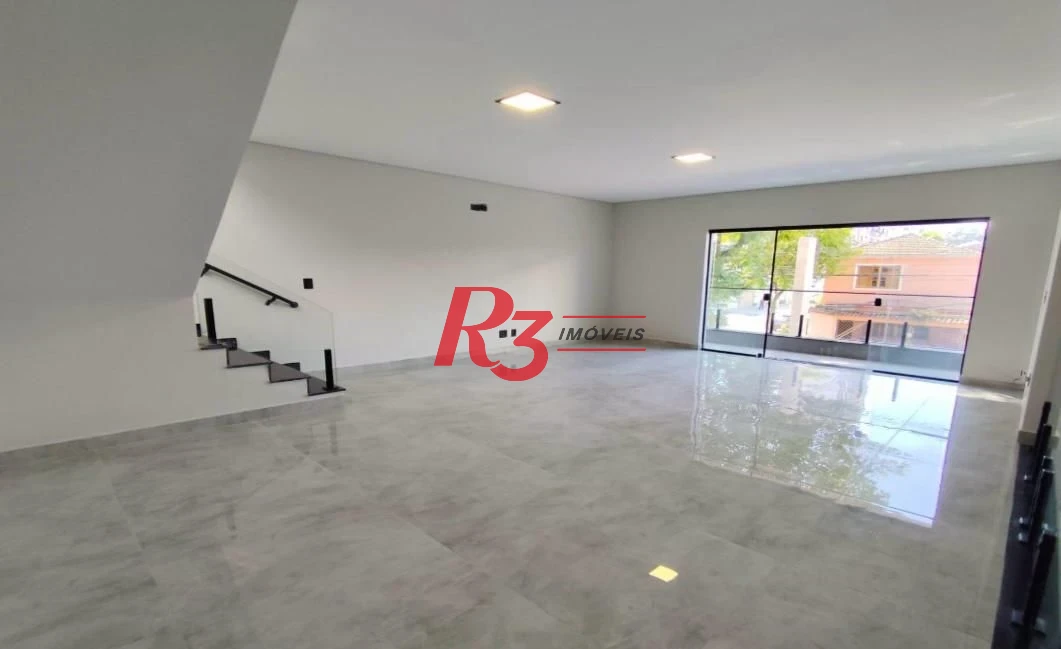 Casa com 3 dormitórios à venda, 290 m² por R$ 1.949.000,00 - Boqueirão - Santos/SP