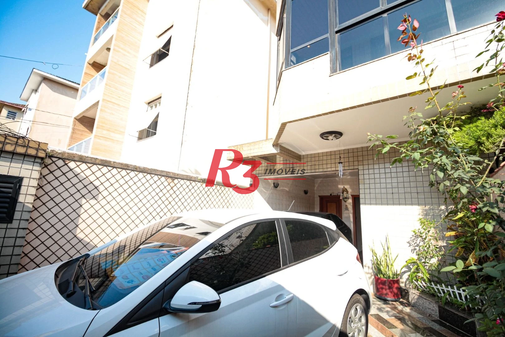 Sobrado com 5 dormitórios à venda, 258 m² - Embaré - Santos/SP